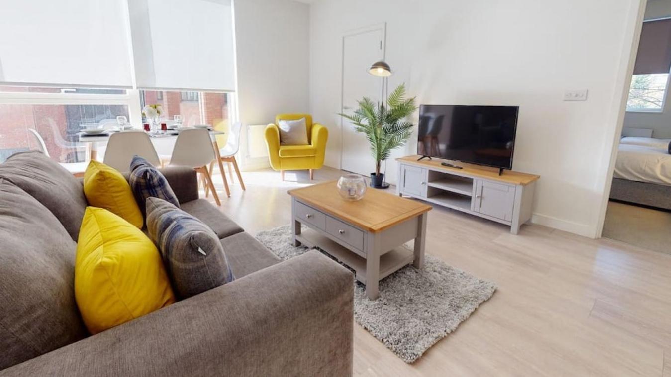 Luxury Apartment - Town Centre North ستيفنيج المظهر الخارجي الصورة