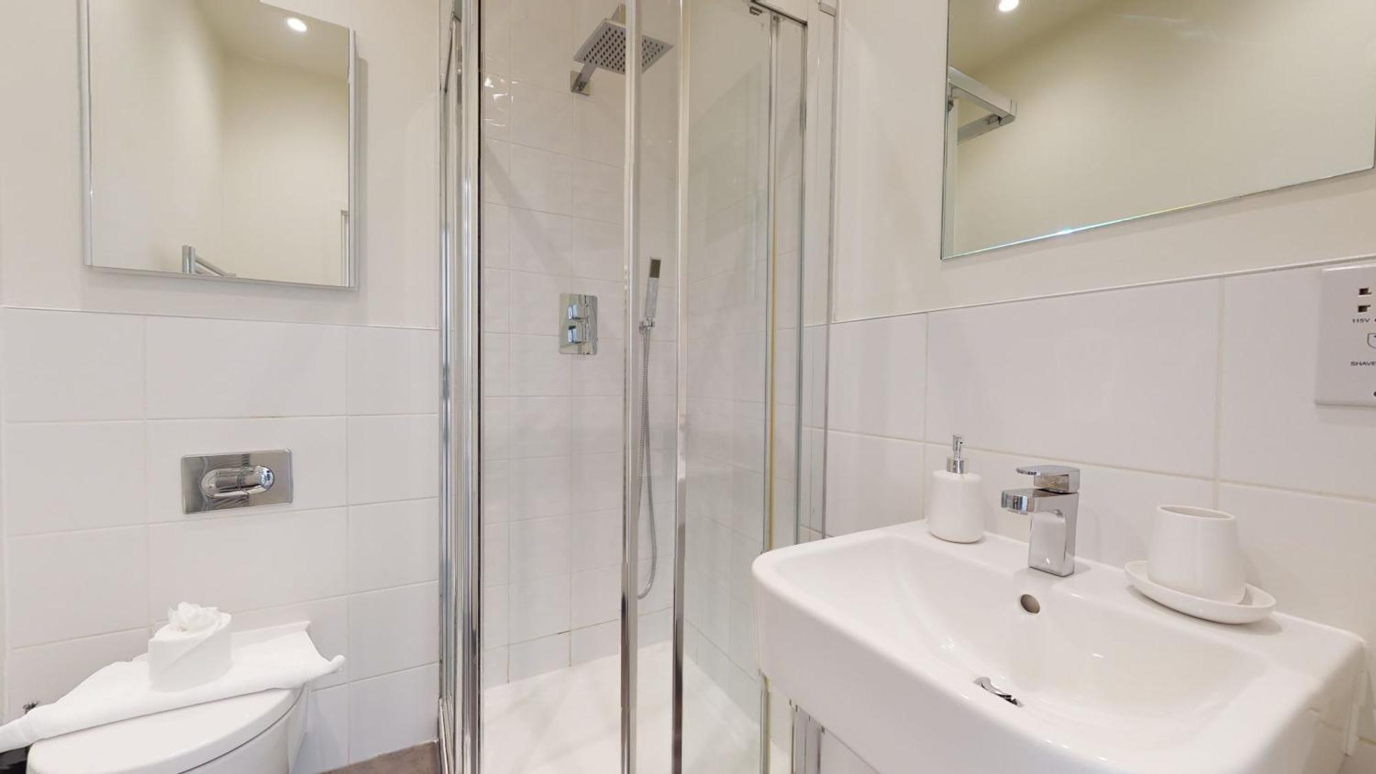 Luxury Apartment - Town Centre North ستيفنيج المظهر الخارجي الصورة
